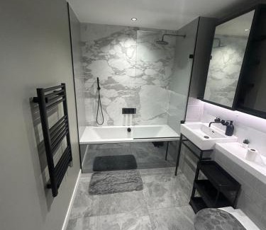 Peninsula Apartment | Luxury 1 bed apartment Greenwich