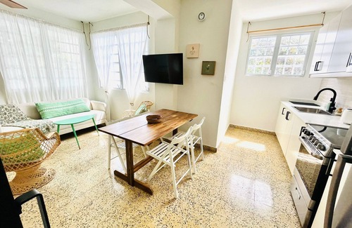 Ocean Park Apartment | Luxury 1 bed Apartment 8. Steps from the beach!