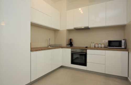 Morinj Apartment | Luxury 1 bedroom apartment with cozy garden
