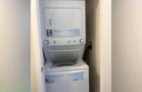 Swansea Condo | Luxury 1 Bedroom Condo