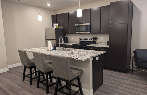 Alliance Apartment | Luxury 1-bedroom flat in enjoyable Alliance with fitness room.