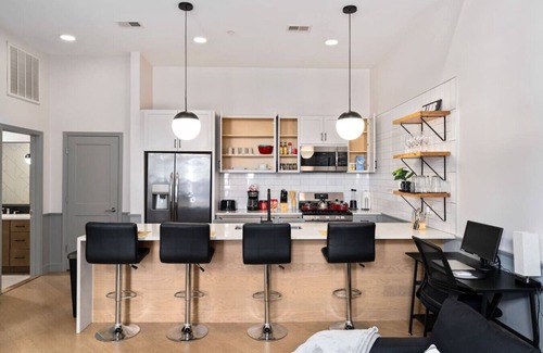 Central City Apartment | Luxury 1BD | A+ Downtown Location | King Bed Condo