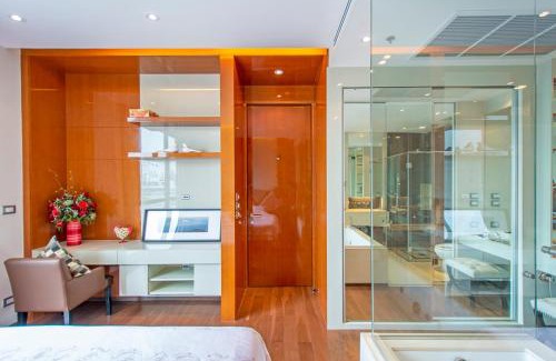 Sukhumvit Apartment | Luxury 1Bed 1Bath 300m BTS Phrom Phong, Emporium EmSphere EmQuartier