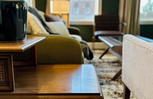 Marshall Apartment | Luxury 1BR/BA Loft in the Heart of Downtown Marshall