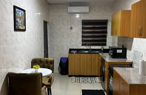 Lagos Apartment | Luxury 2-bed w 24h light in Magodo GRA Phase 2