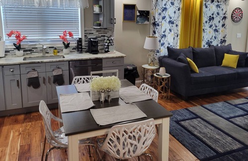 Waterbury Apartment | Luxury 2 Bedroom 2 Bathroom Apt w/ Fireplace