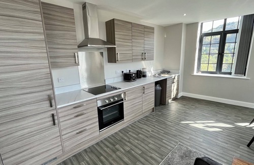 Halifax Apartment | Luxury 2 bedroom apartment, great central location!