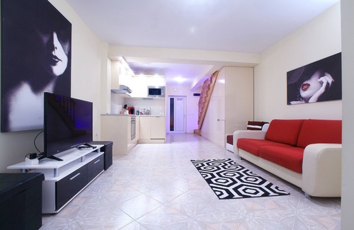 Balik Apartment | Luxury 2-Bedroom Duplex Apartment in Sintria Court Premium