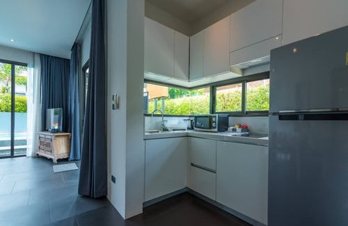 Chalong Villa | Luxury 2 Bedroom Private Pool Villa At Chalong