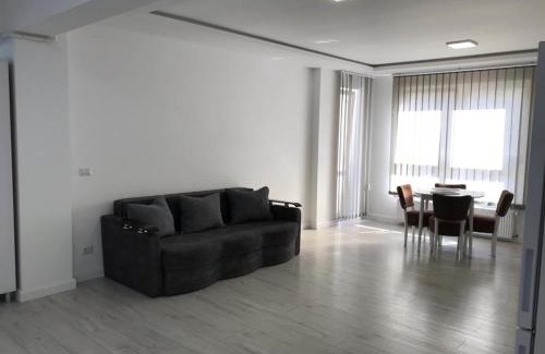 Radauti Apartment | Luxury 2 bedrooms Apartment Radauti