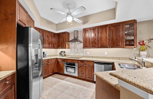 Osprey Condo | Luxury 2 BR Condo on the water located between Sarasota and Venice, Florida.