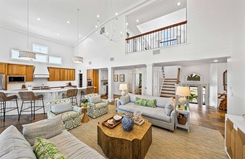 Boca Grande House | Luxury - 255 Wheeler - 6 bedrooms - sleeps 12 - Pool - 2 block from the Beach!