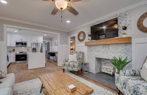 Augusta House | Luxury 2bd Cottage in Augusta *October Discounted