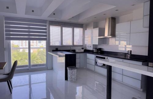 Riomar Apartment | Luxury 2Bed 2Bath PH Steps from Mall Viva