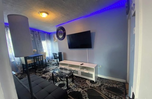 Downtown Baltimore Apartment | luxury 2bedroom apartment