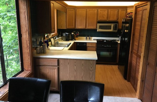 Lake Toxaway Condo | LUXURY 2BR/2BA SPECTACULAR OVER FALLS DECK/GRILL UPSCALE, COMFORTABLE FURNITURE