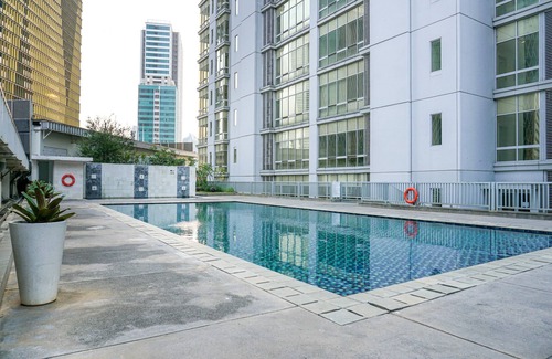 Karet Condo | Luxury 2BR at The Empyreal Condominium Epicentrum Apartment