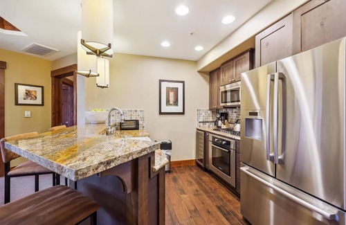 Peak 8 Condo | Luxury 2BR condo at One Ski Hill 8307, Breckenridge—sleeps 6 with stunning ski area views.