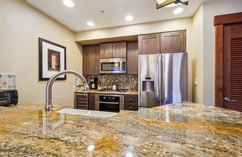 Peak 8 Condo | Luxury 2BR condo at One Ski Hill 8307, Breckenridge—sleeps 6 with stunning ski area views.