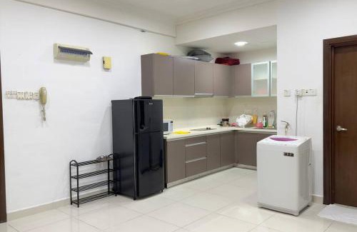 Chow Kit Apartment | Luxury 2BR2BR service Apartment at Regalia Residence KL
