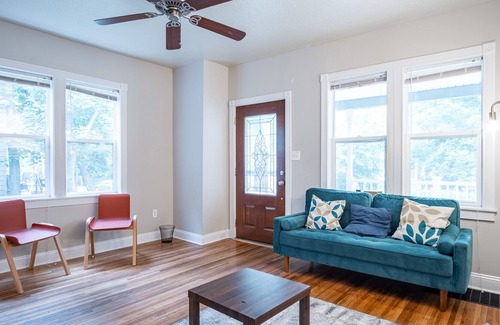 Old North Columbus Other | Luxury 3 Bedroom 2Bath King Lovely OSU Central