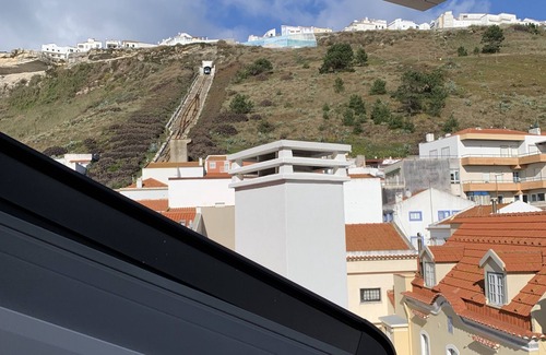 Nazare Apartment | Luxury 3-bedroom apartment in the historic center of Nazaré, 80 m from the beach