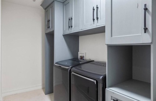 Pelican Bay Condo | Luxury 3 bedroom condominium in prestigious Pelican Bay.n