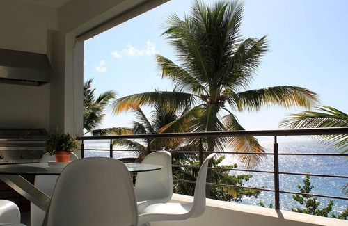 El Batey Apartment | Luxury 3- Bedroom Penthouse On The Beach In El Batey