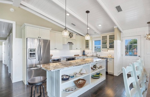 Palm Island House | Luxury 3 bedroom pool home on Kettle Harbor!