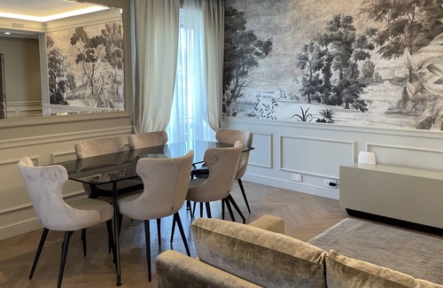 Alba Apartment | Luxury 3-rooms apartment in the center of Alba