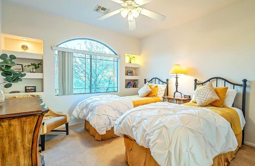 Rancho Vistoso House | Luxury 3BD 2BA Home Near Tucson with Desert Views - Low Summer Rates!
