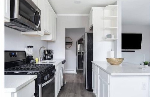 New Rochelle House | Luxury 3Bed Private Apartment Near Manhattan