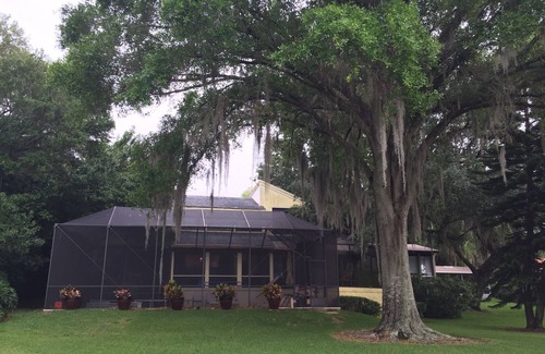 Cypress Gardens House | Luxury 3BR Lake House on Quiet Private Lake, with Pool and Hot Tub