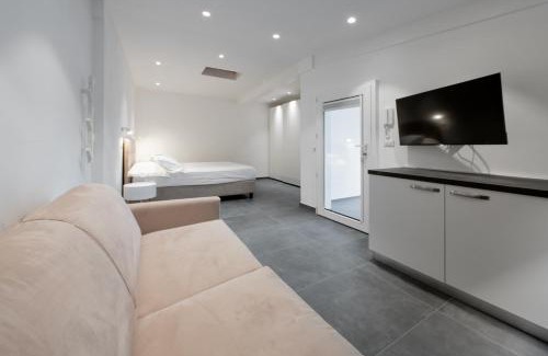 Tagliata Apartment | Luxury 4 Apartaments Cervia with Swimming Pool