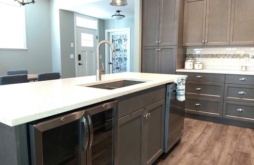 Okanagan-Similkameen House | Luxury 4-Bedroom Retreat in the Heart of Wine Country