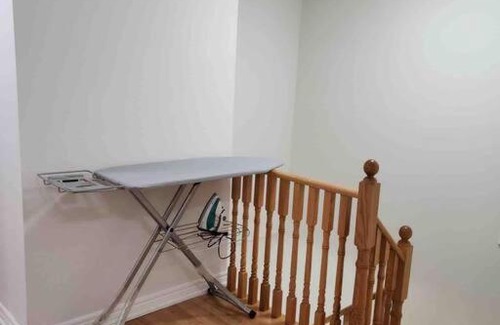 Brampton Apartment | Luxury 4-Bedrooms Home…