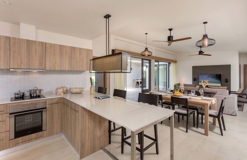 Rawai Villa | Luxury 4 Bedrooms Private Pool Villa in Rawai Phuket
