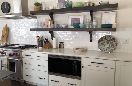 Silverthorne House | Luxury 4 BR House-sleeps 11+ with 3 king beds