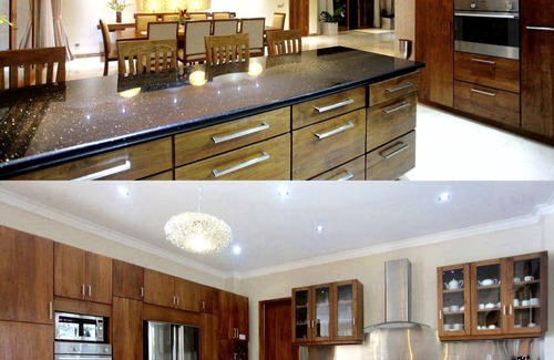 Seminyak Villa | Luxury 4br villa Tropical Modern with Garden+staffs+Airport transfers