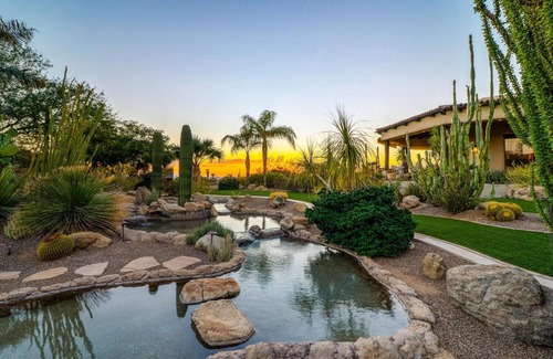 North Scottsdale House | LUXURY 5 acre Property Heated Pool ~ See our Reviews!
