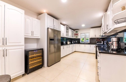 Casa de Campo Villa | Luxury 5 bdrm steps from beach with pool, jacuzzi!