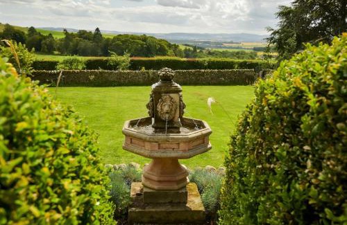 Kirriemuir House | Luxury 5-Bed Country Retreat in the Angus Glens