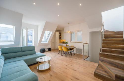 Terezvaros Apartment | Luxury 5 bedroom 5 bathroom penthouse by the Opera