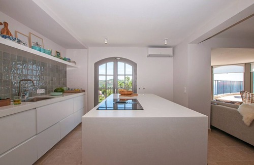 Espero-Pax Villa | Luxury 5 Bedroom Villa with Panoramic views of Cannes and Theoule-Sur-Mer