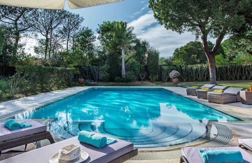 Quinta do Lago Villa | Luxury 5 Bedroom Villa with Private Pool, Landscaped gardens in Quinta do Lago A345 - Almancil, Algarve