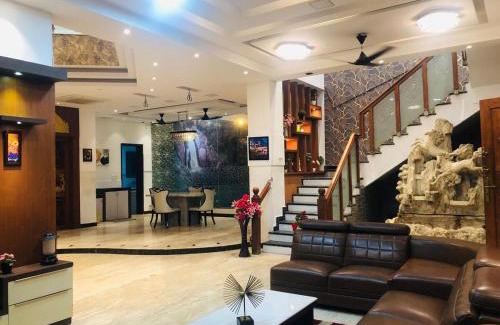 Valasaravakkam Villa | Luxury 5bhk