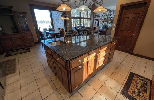 Park Rapids House | Luxury 5BR Lake Front Home | 5 Bed, 4.5 Bath