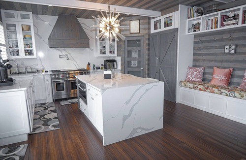 Church Street House | Luxury 5BR Near ATL – Sauna, Bar, EV Charger port, Fenced Yard, Media Room