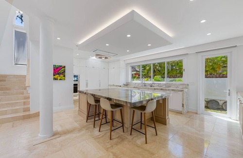 Lanikai House | Luxury 5BR Villa w/Heated Pool, Beach Access & Stunning Views