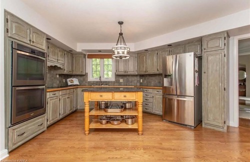 Central Frontenac House | Luxury 6 bedroom home with pool and hot tub!